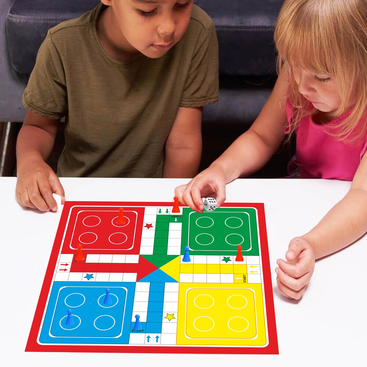 MAGNETIC LUDO 15"